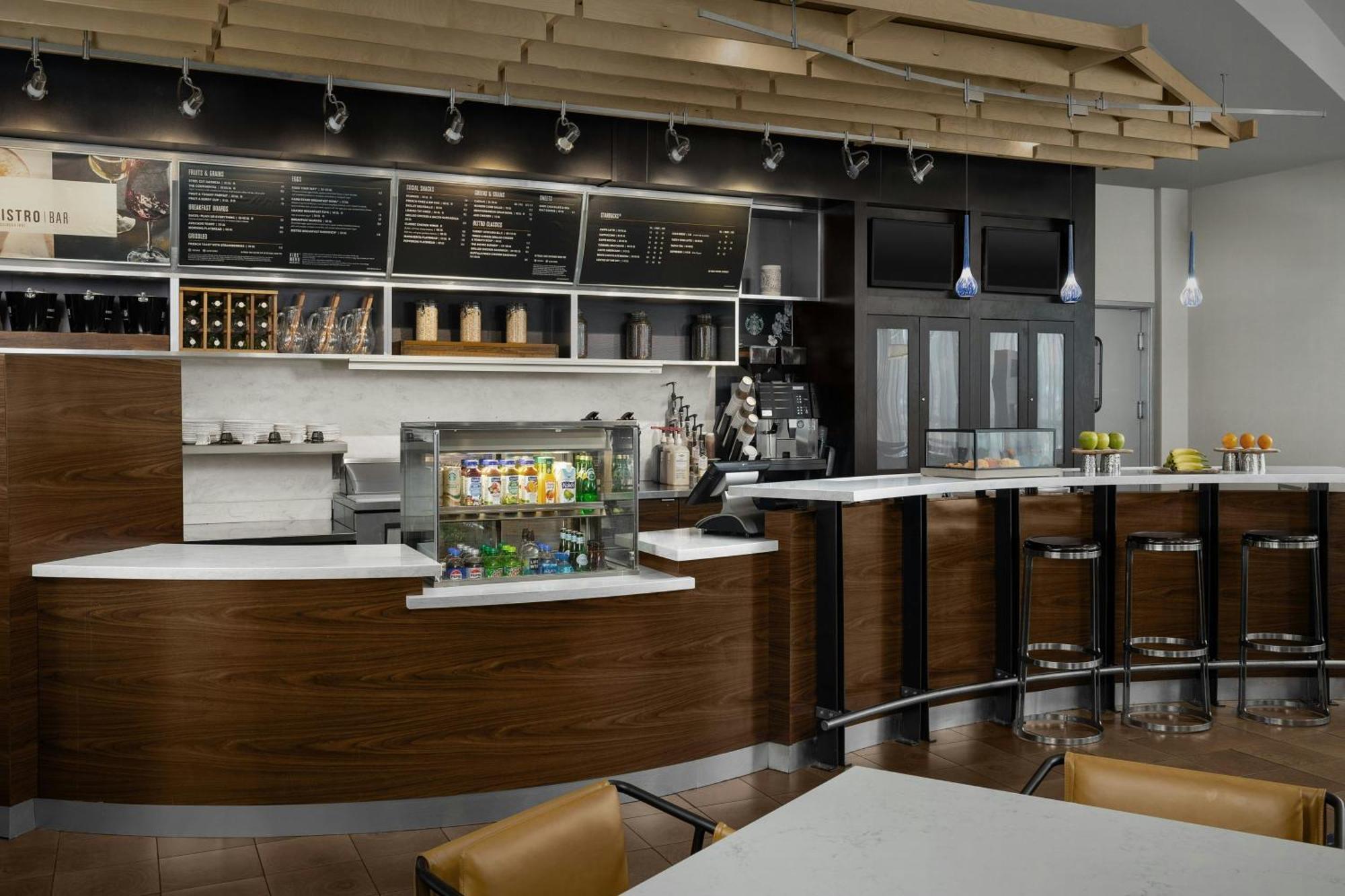 Courtyard By Marriott Salisbury Hotell Exteriör bild