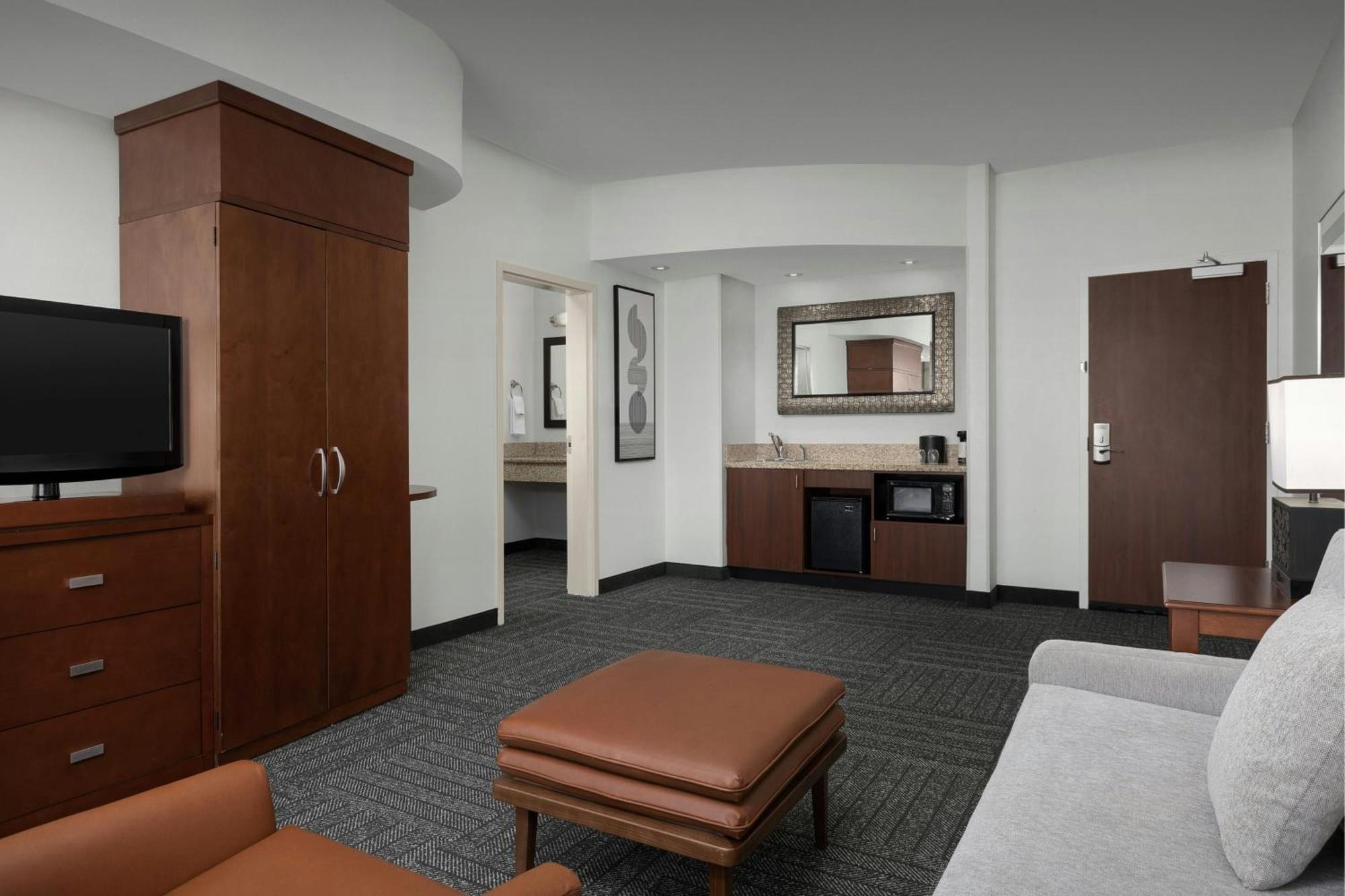 Courtyard By Marriott Salisbury Hotell Exteriör bild