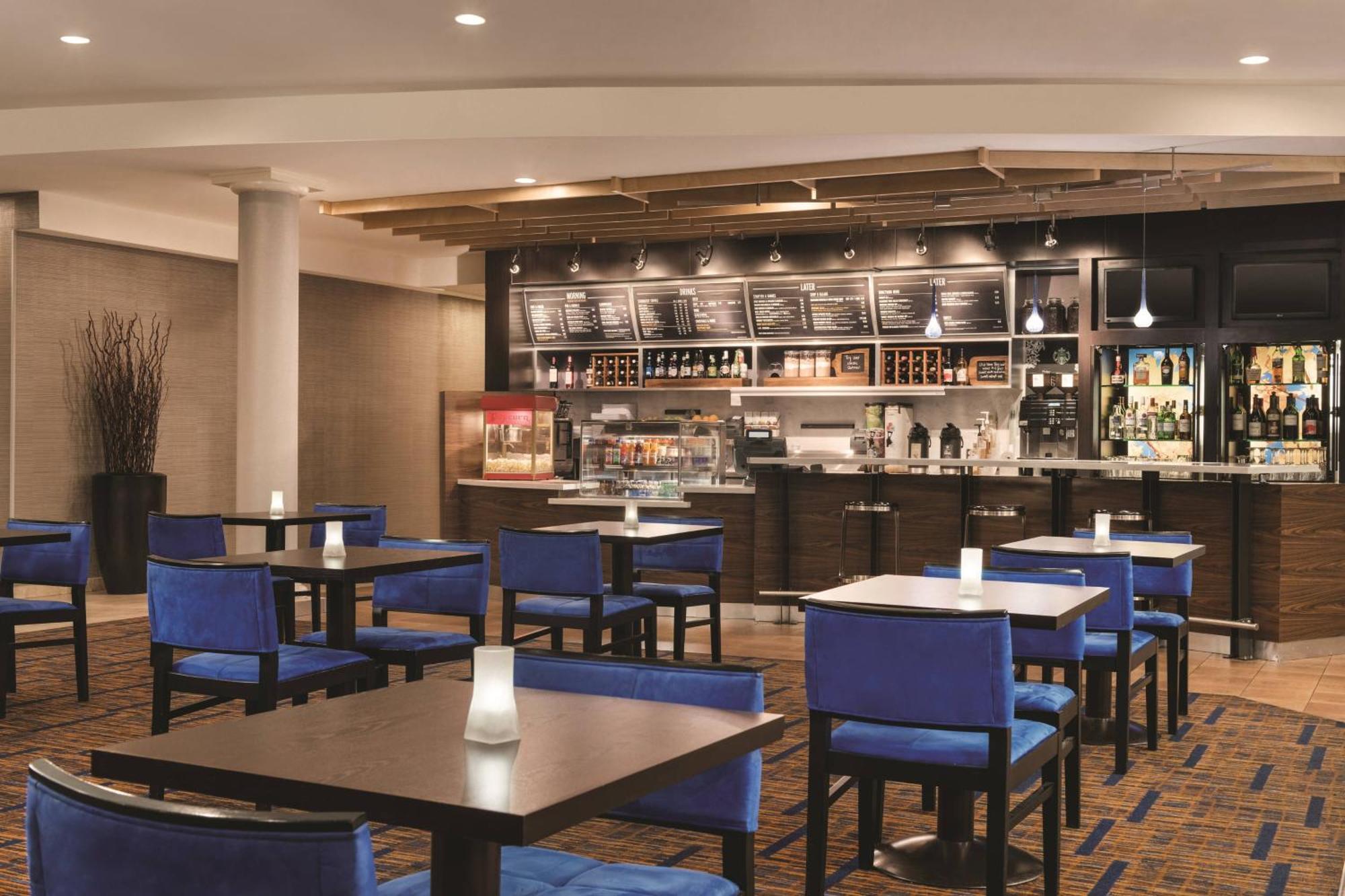 Courtyard By Marriott Salisbury Hotell Exteriör bild