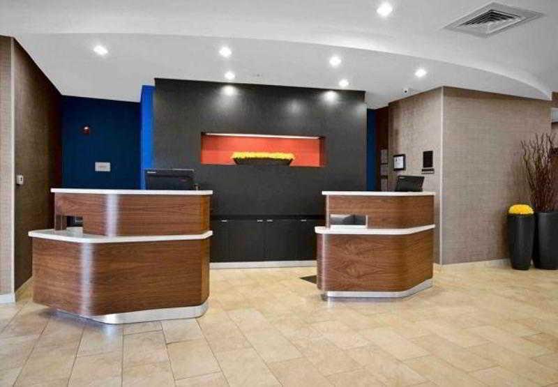 Courtyard By Marriott Salisbury Hotell Exteriör bild